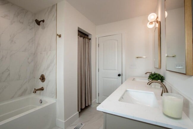 Building Photo - 4892 NC-16