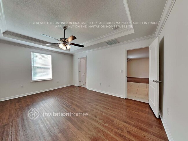 Building Photo - 4415 Reisswood Lp