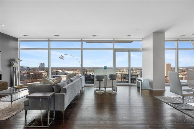 Building Photo - 45 Ivan Allen Jr Blvd NW