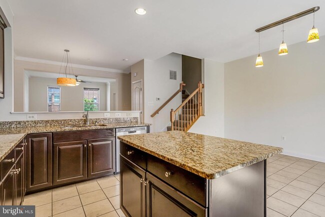 Building Photo - 2607 Egret Way