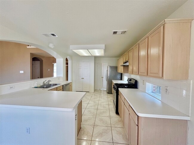 Building Photo - 12422 Glenleigh Dr
