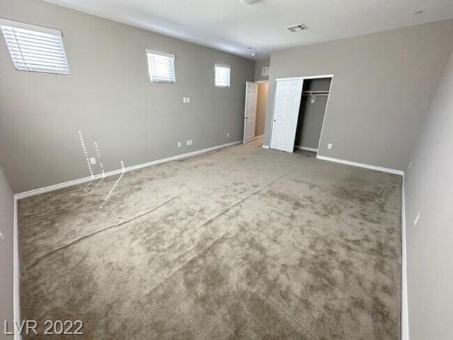 Building Photo - Smart Home. Henderson Beauty In Gated Comm...