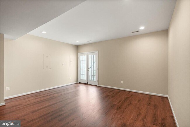 Building Photo - 43616 Carradoc Farm Ter