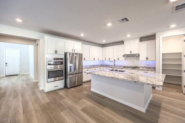 Building Photo - 12392 Aster Hills Ave