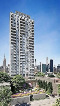 Building Photo - 45-30 Pearson St