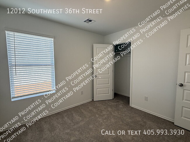 Building Photo - 12012 SW 36th St