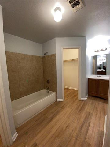 Building Photo - 6928 Alexandria Ct