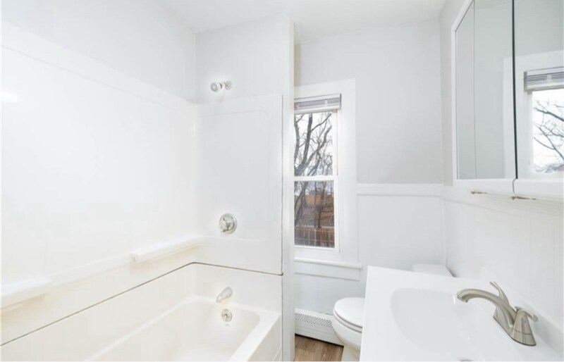 Building Photo - 6 Howard St