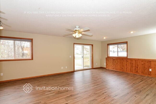 Building Photo - 12272 Quinn St