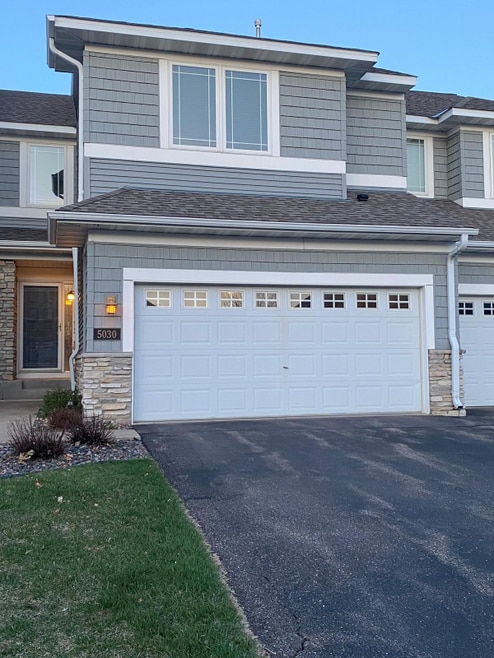 Building Photo - 5030 Archer Ln N