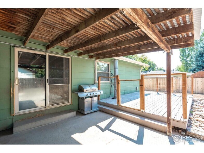 Building Photo - 1125 Cottonwood Dr