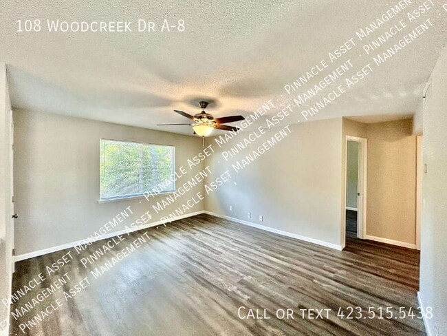 Building Photo - 108 Woodcreek Rd