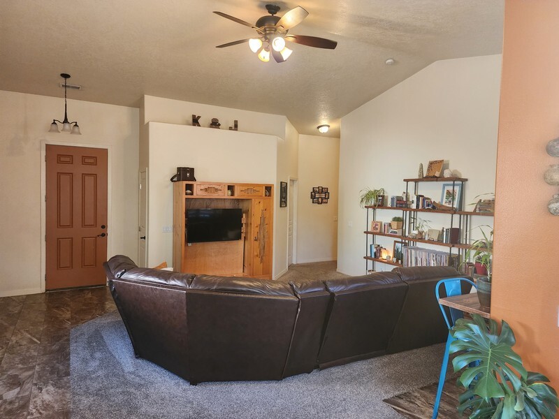 Building Photo - 2164 W 970 N
