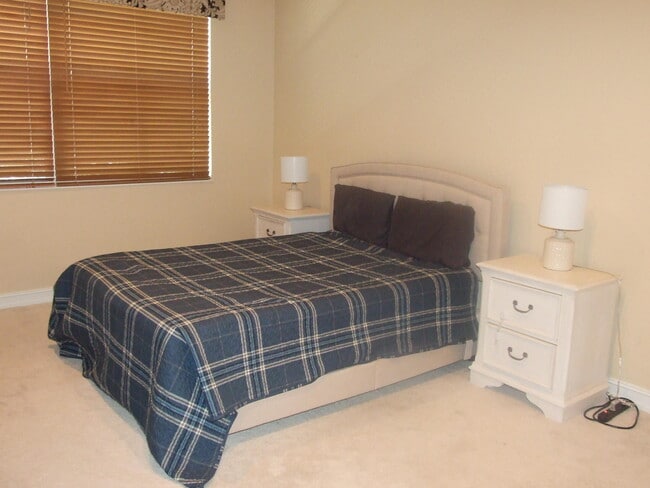 Building Photo - 1000 U.S. Rte 1