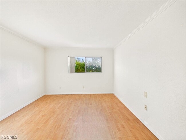 Building Photo - 6300 South Pointe Blvd