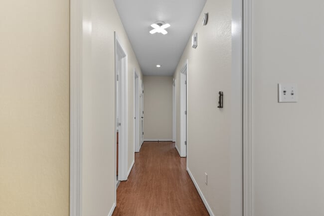 Building Photo - 2912-2914 Fairway Hamlet Ct
