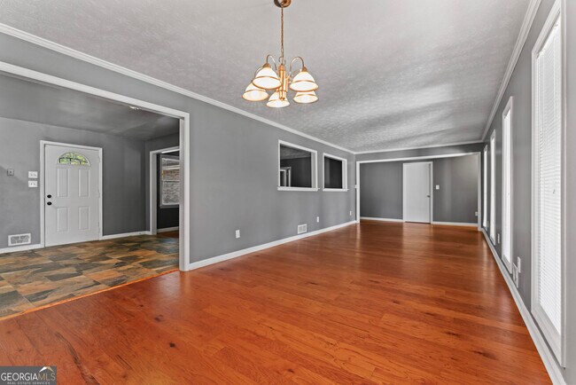 Building Photo - 6418 Briarwood Ct