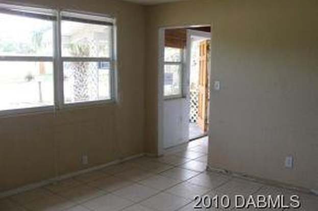 Building Photo - 53 River Dr