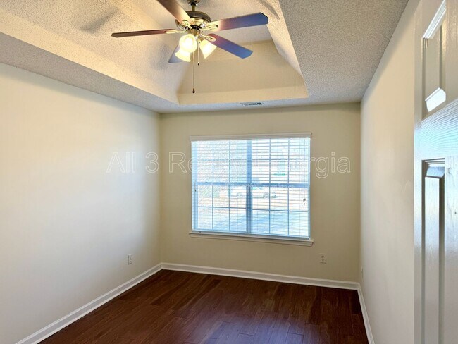 Building Photo - 1980 Sawgrass Dr