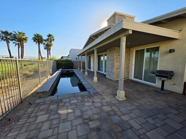 Building Photo - 4415 Vantage Ln