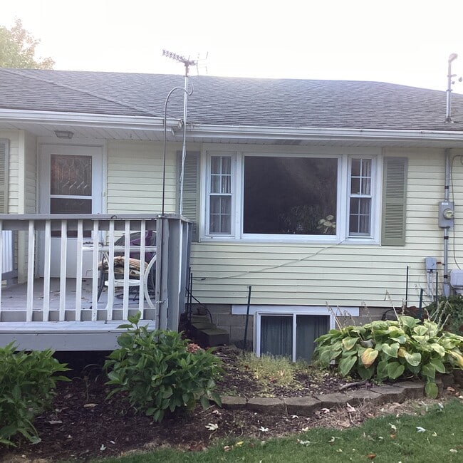 Building Photo - 1870 72nd St SW