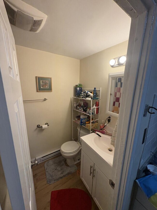 Building Photo - 2 bedroom in Boston MA 02115
