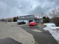Building Photo - 2402 Daws Dr