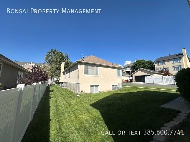 Building Photo - 14152 Senior Band Rd