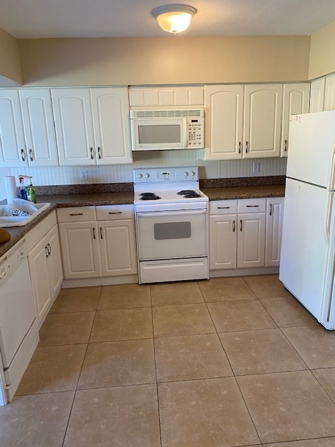 Building Photo - 1765 NE 45th St