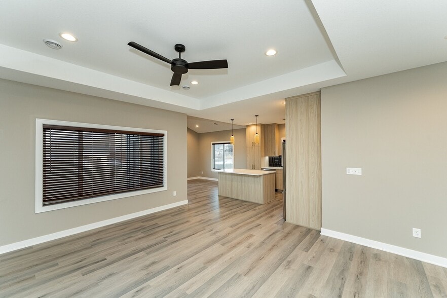 Building Photo - 353 Spring Day Ct NE