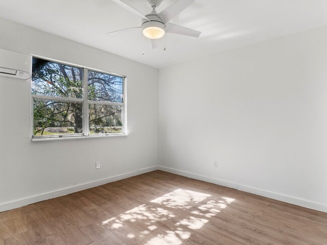 Building Photo - 5519 Kincer Rd