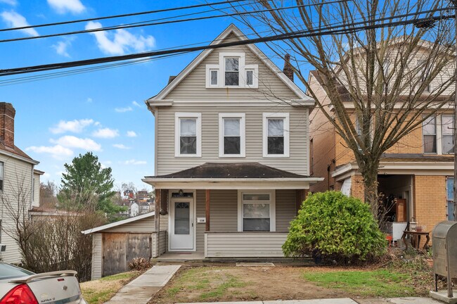 Building Photo - 134 Wynoka St