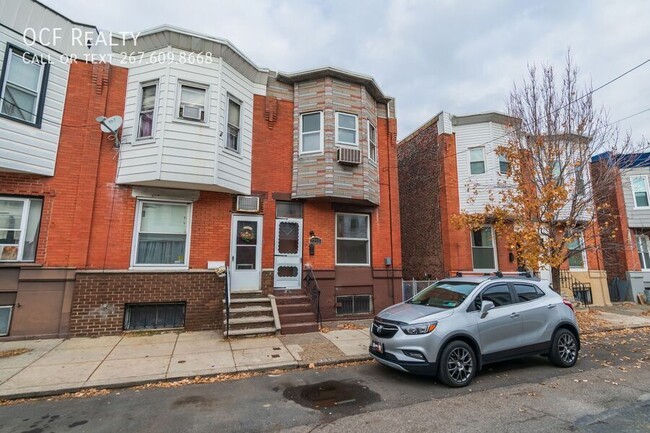 Building Photo - Two Bed Girard Estates Townhome