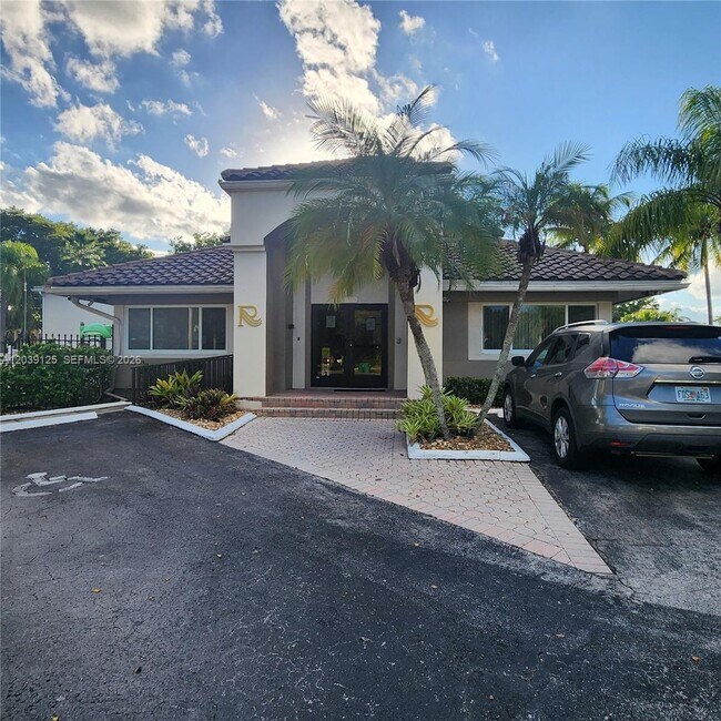 Building Photo - 11281 Reveille Rd