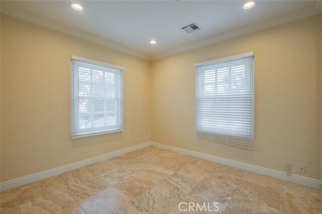 Building Photo - 1233 Imperial Dr