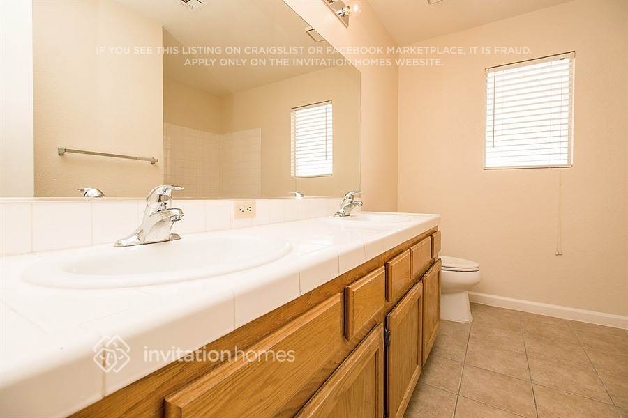 Building Photo - 8324 Grand Pacific Dr