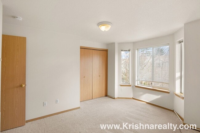 Building Photo - 5281 SW 174th Terrace