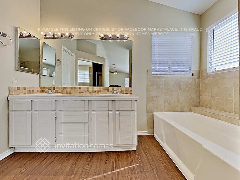 Building Photo - 1734 Wrangler Ct