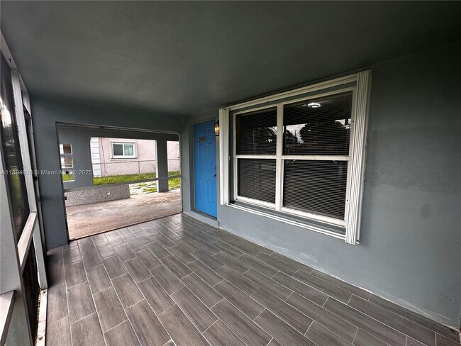 Building Photo - 3761 NW 9th St