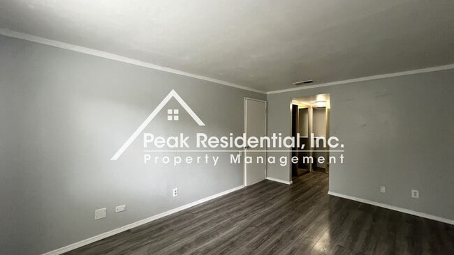 Building Photo - Updated Timberlake 1bd/1ba Condo - Near Sa...