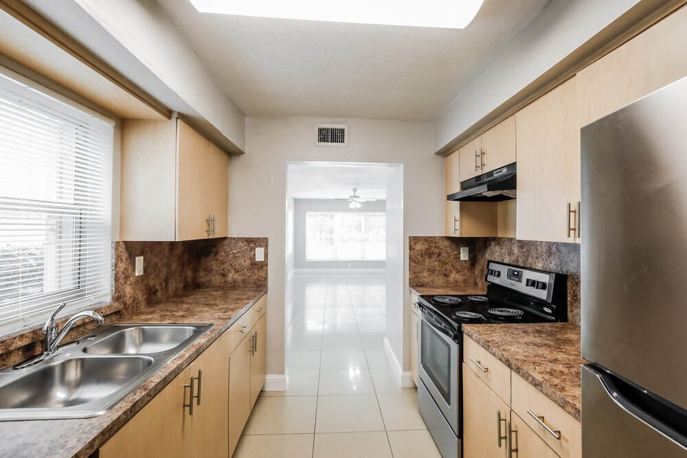 Building Photo - 9100 NW 3rd Ave