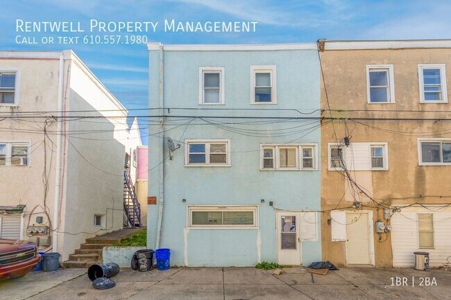 Building Photo - 1BR 1.5 BA Bi-level Apartment  Upper Darby...