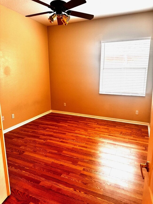 Building Photo - AVAILABLE NOW