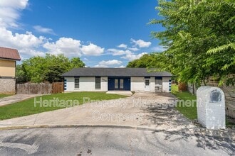 Building Photo - 2526 Town Briar St