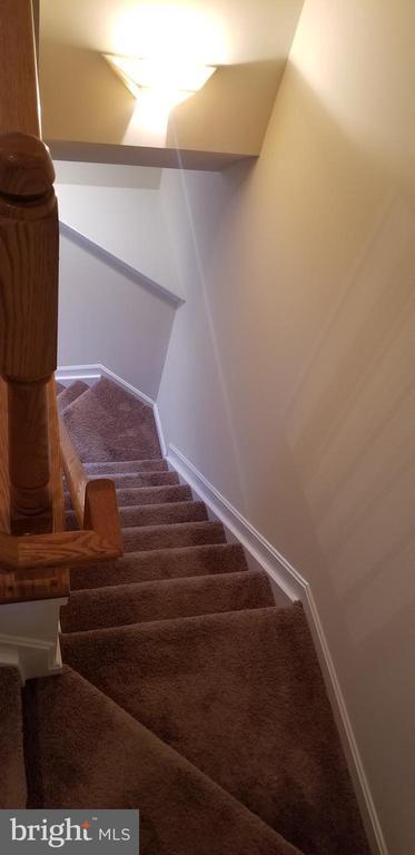 Building Photo - 5503 Sacramento Mews Pl