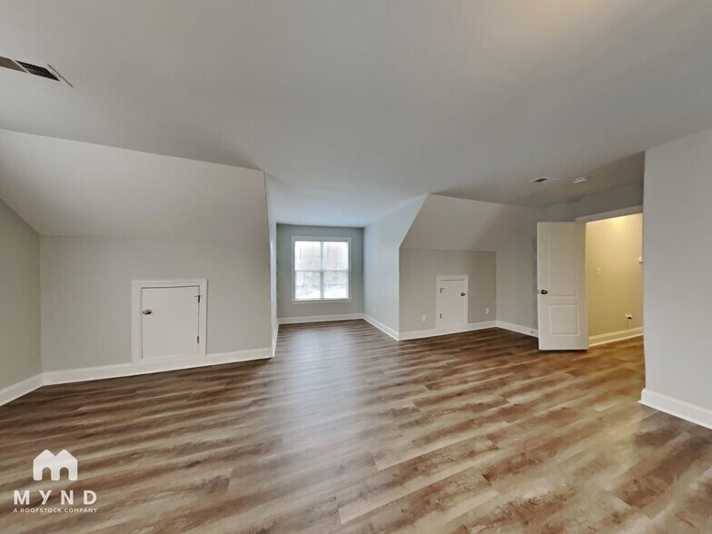 Building Photo - 1425 Taylor Farm Rd