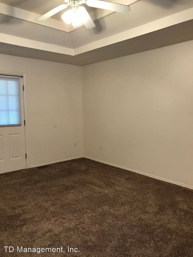 Building Photo - 3 br, 2 bath House - 4325 S Farm Road 125