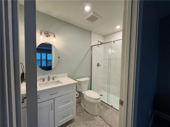 Building Photo - 25 Franklin Rd