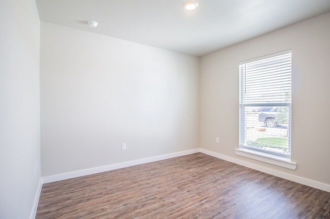 Building Photo - New Build Home - 2 bed 2 bath - Wolfforth, TX