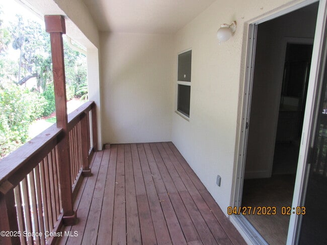 Building Photo - 302 King Neptune Ln